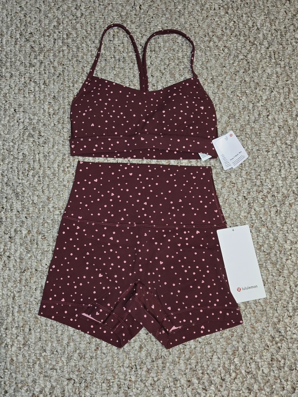 NWT Scattered Heart Red Bundle Bra/Shorts Women's Size 4